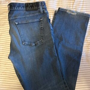 Express Men's Classic Blue Straight Jeans